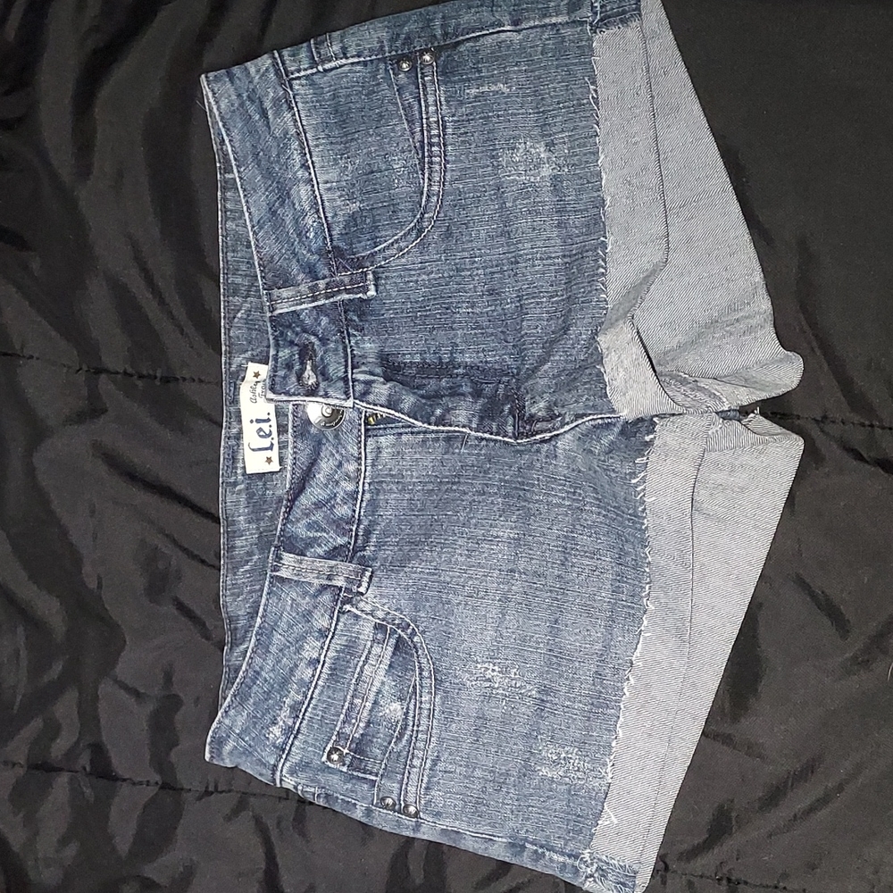 LEI shorts junior size 5
